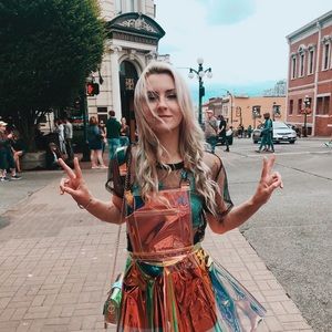 Meet your Posher, Jodie